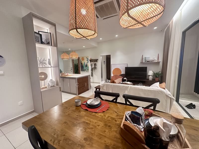 Condominium for Sale at Maldives Residences - Alicia Hong - Maldives Residences - Dining Area - PropertyGuru.com.my