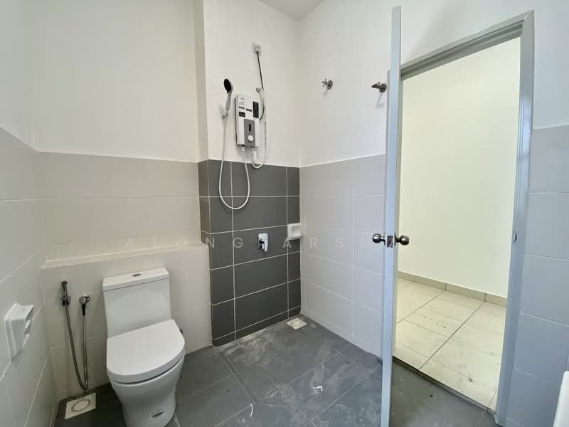 Rumah Teres 2 Tingkat untuk Disewa di Iskandar Puteri (Nusajaya) (Johor) - Along Arshad - PropertyGuru.com.my