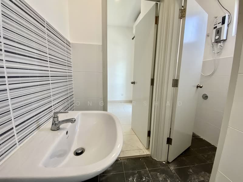 Rumah Teres 2 Tingkat untuk Disewa di Iskandar Puteri (Nusajaya) (Johor) - Along Arshad - PropertyGuru.com.my