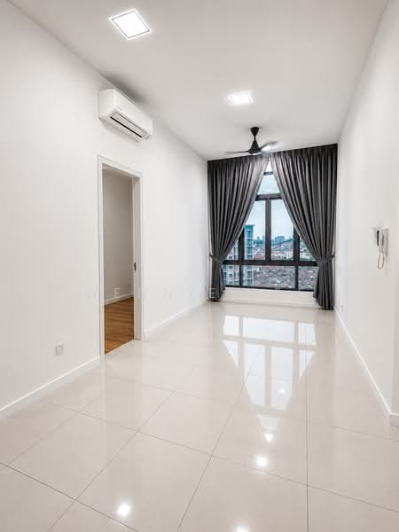 Condominium for Rent at The Maple Residences - Wennie Lee - Living Room - PropertyGuru.com.my