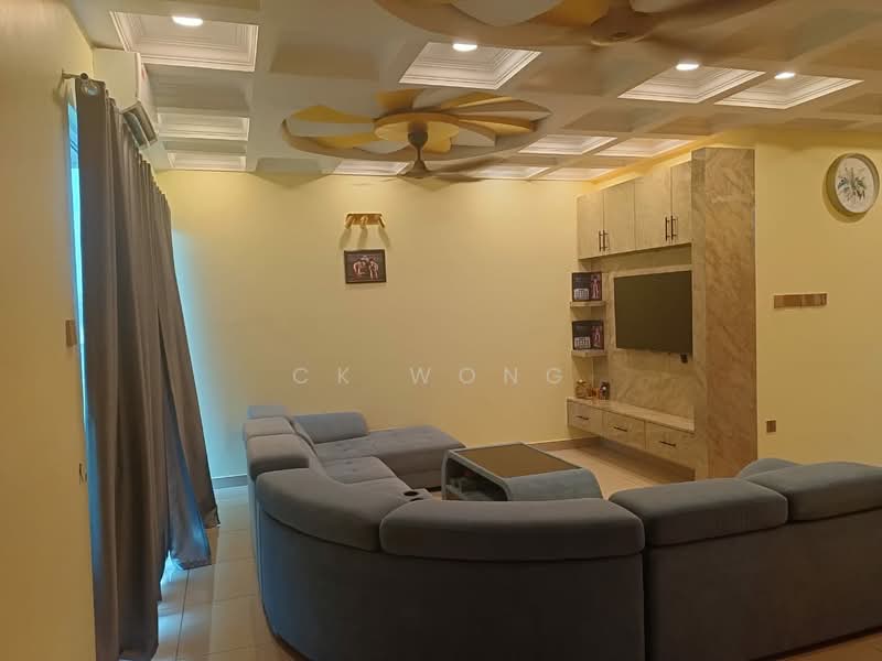 Kondominium untuk Dijual di 8 Petaling - CK Wong - Living Room - PropertyGuru.com.my