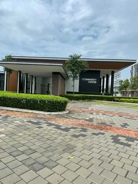Rumah Berkembar untuk Dijual di Telok Panglima Garang (Selangor) - William Looi - Exterior - PropertyGuru.com.my