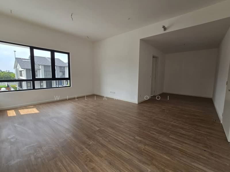 Rumah Berkembar untuk Dijual di Telok Panglima Garang (Selangor) - William Looi - Living Room - PropertyGuru.com.my