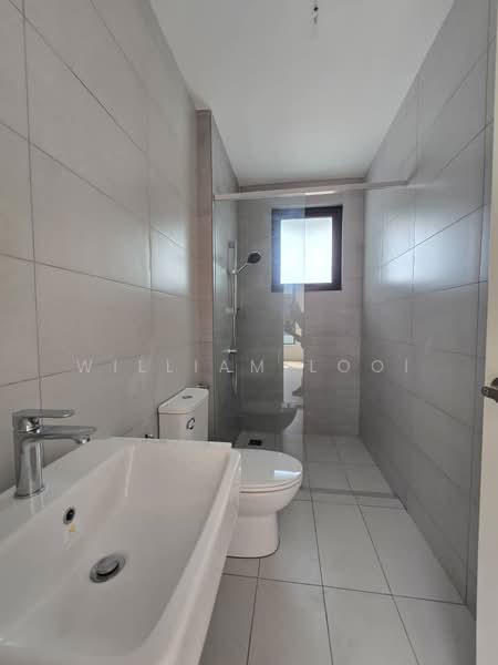Rumah Berkembar untuk Dijual di Telok Panglima Garang (Selangor) - William Looi - Bathroom - PropertyGuru.com.my