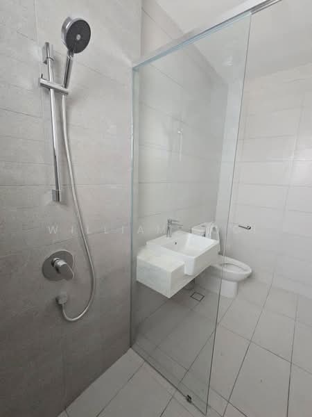 Rumah Berkembar untuk Dijual di Telok Panglima Garang (Selangor) - William Looi - Bathroom - PropertyGuru.com.my