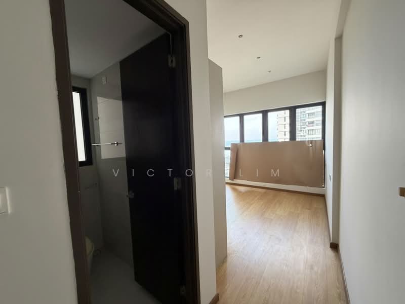 Condominium for Sale at Bay Point @ Country Garden Danga Bay - Victor Lim - PropertyGuru.com.my