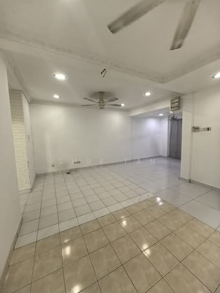 1.5-storey Terraced House for Rent in Bukit Raja (Selangor) - Shue Tan - PropertyGuru.com.my