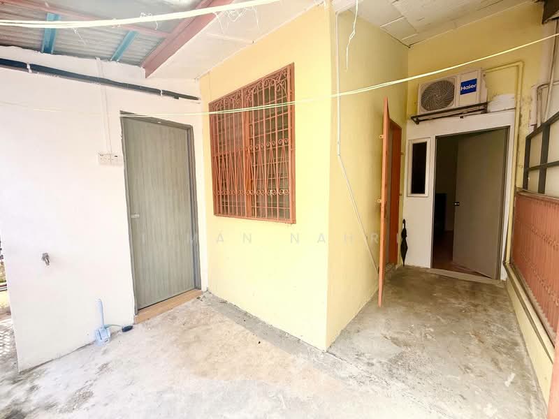 Rumah Teres 2 Tingkat untuk Dijual di Taman Kajang Baru Sungai Jelok (Kajang) - Ilman Nahri - Exterior - PropertyGuru.com.my