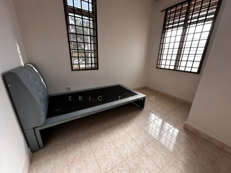 Terraced House for Rent in Taman Mutiara Rini (Skudai) - Eric Tang - Bedroom - PropertyGuru.com.my