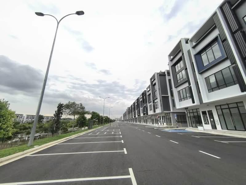 Shop for Rent in Austin Crest (Johor Bahru) - Erica Ho - Exterior - PropertyGuru.com.my