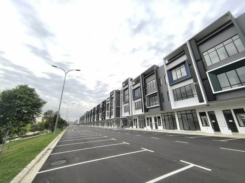 Shop for Rent in Austin Crest (Johor Bahru) - Erica Ho - Exterior - PropertyGuru.com.my