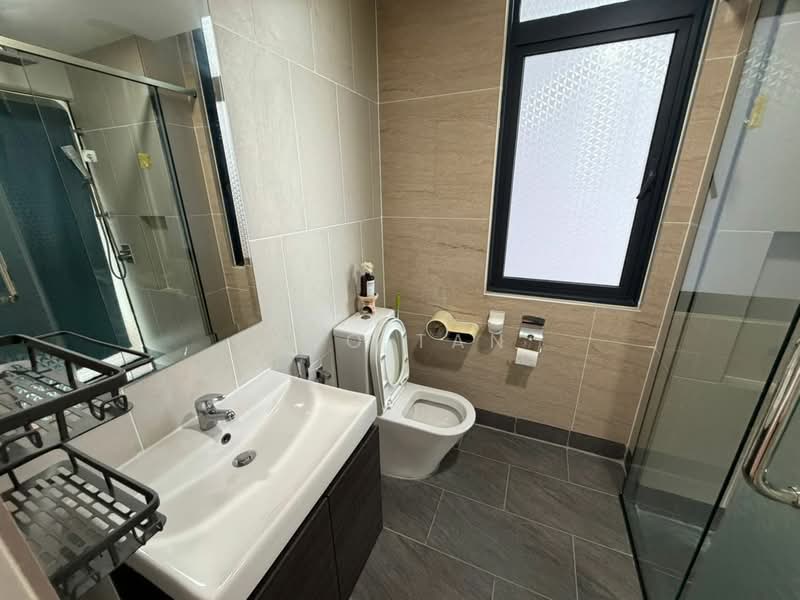 Service Residence for Sale at Verde - Yao Tan - Bathroom - PropertyGuru.com.my