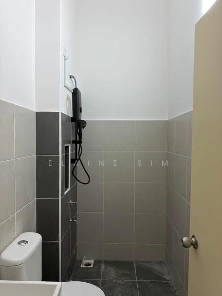 1-storey Terraced House for Rent in Johor Bahru (Johor) - Elaine Sim - Bathroom - PropertyGuru.com.my