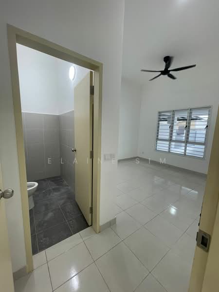 1-storey Terraced House for Rent in Johor Bahru (Johor) - Elaine Sim - Bathroom - PropertyGuru.com.my