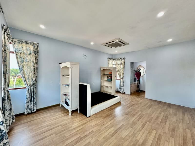Semi-Detached House for Sale in TTDI Jaya (Shah Alam) - Sa'a Nordin - Bedroom - PropertyGuru.com.my