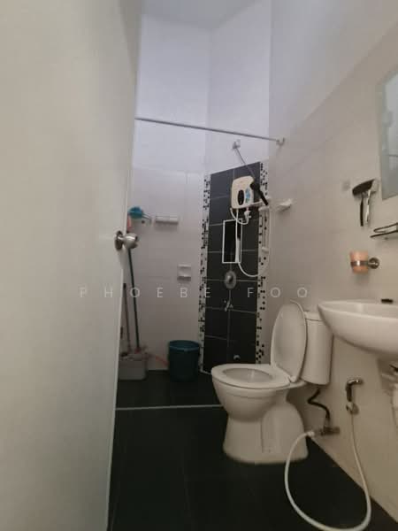 Cluster House for Rent in Bukit Indah (Iskandar Puteri (Nusajaya)) - Phoebe Foo - Bathroom - PropertyGuru.com.my