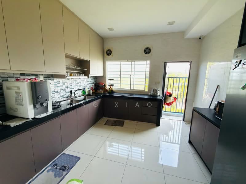 2.5-storey Terraced House for Sale in Bandar Country Homes (Rawang) - Kwong Xiao Wei - Kitchen - PropertyGuru.com.my