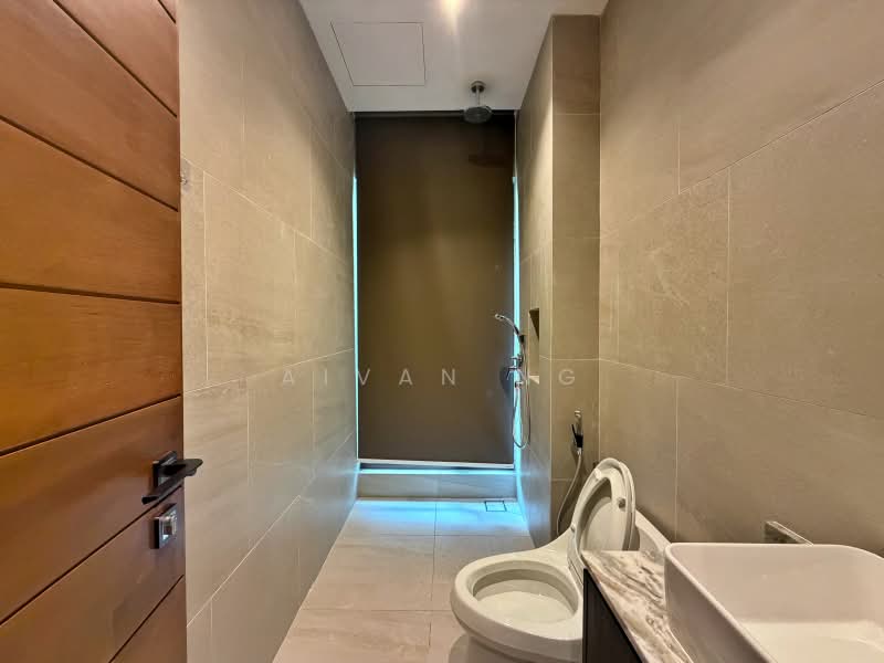 Rumah Banglo untuk Dijual di Country Heights Damansara (Kuala Lumpur) - Aivan Ng - Bathroom - PropertyGuru.com.my