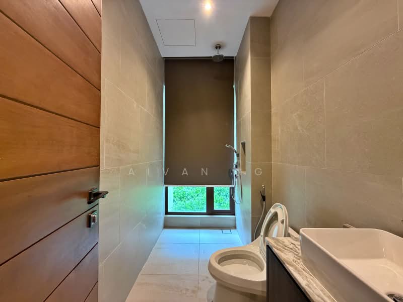 Rumah Banglo untuk Dijual di Country Heights Damansara (Kuala Lumpur) - Aivan Ng - Bathroom - PropertyGuru.com.my