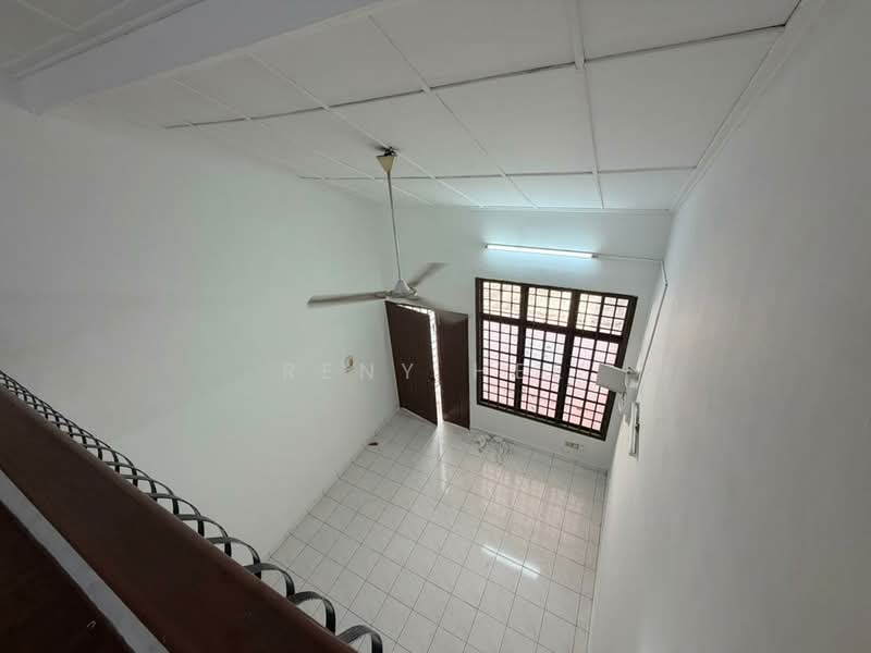 Rumah Teres 2 Tingkat untuk Dijual di Taman Molek (Johor Bahru) - Reny Hee - PropertyGuru.com.my