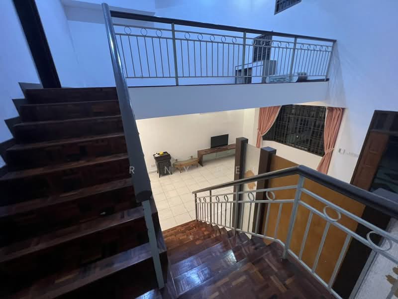 1.5-storey Terraced House for Sale in Taman Pelangi Indah (Ulu Tiram) - Reny Hee - Living Room - PropertyGuru.com.my