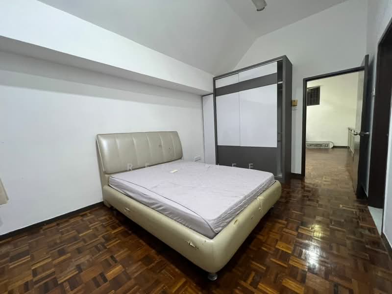 1.5-storey Terraced House for Sale in Taman Pelangi Indah (Ulu Tiram) - Reny Hee - PropertyGuru.com.my