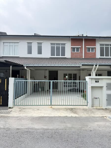 2-storey Terraced House for Sale in Seremban (Negeri Sembilan) - Azrul Othman - Exterior - PropertyGuru.com.my