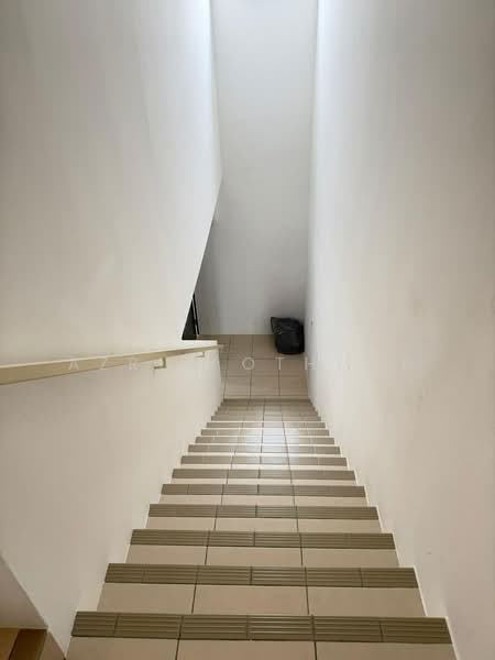 2-storey Terraced House for Sale in Seremban (Negeri Sembilan) - Azrul Othman - Corridor - PropertyGuru.com.my