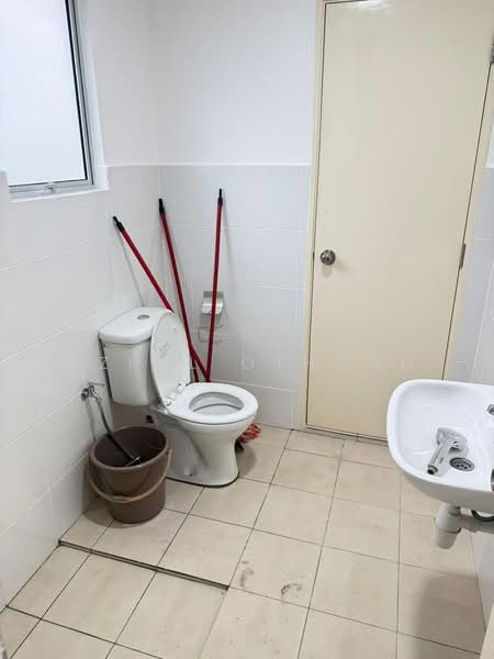 2-storey Terraced House for Sale in Seremban (Negeri Sembilan) - Azrul Othman - Bathroom - PropertyGuru.com.my