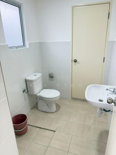 2-storey Terraced House for Sale in Seremban (Negeri Sembilan) - Azrul Othman - Bathroom - PropertyGuru.com.my