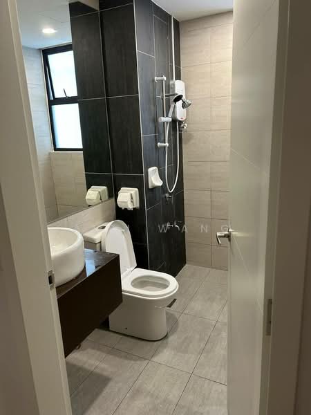 Kondominium untuk Disewa di Admiral Residences - Aibi Wang - Bathroom - PropertyGuru.com.my