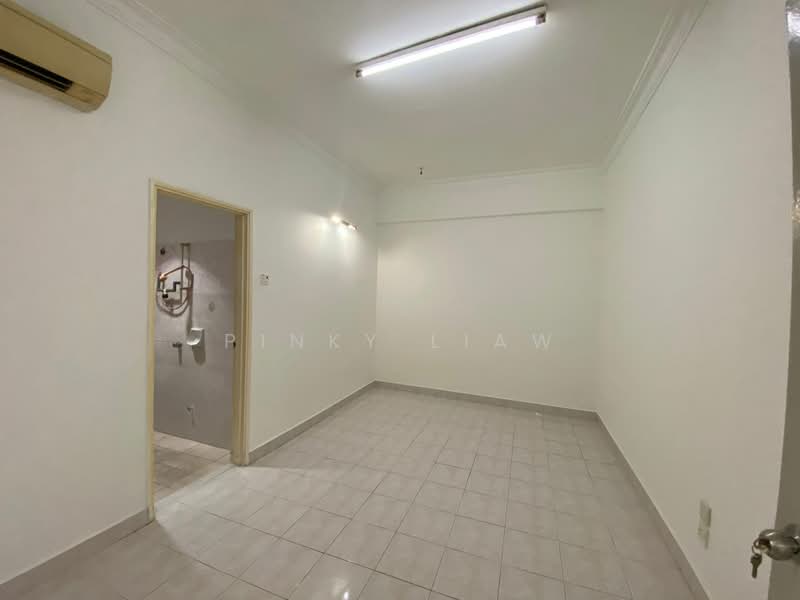 Kondominium untuk Dijual di Ridzuan Condominium - Pinky Liaw - Interior - PropertyGuru.com.my