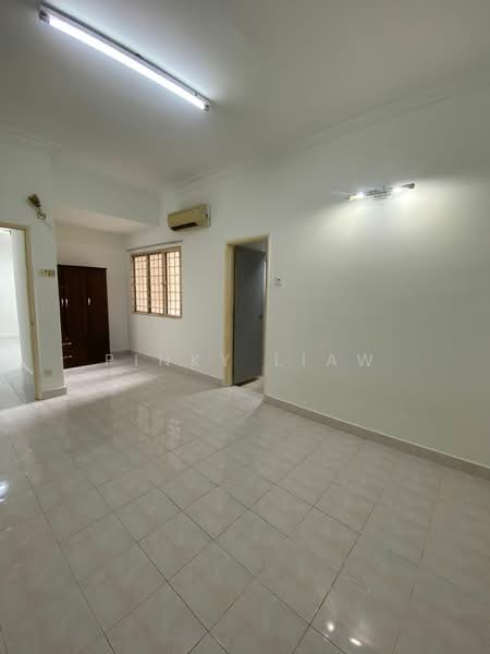 Kondominium untuk Dijual di Ridzuan Condominium - Pinky Liaw - Interior - PropertyGuru.com.my