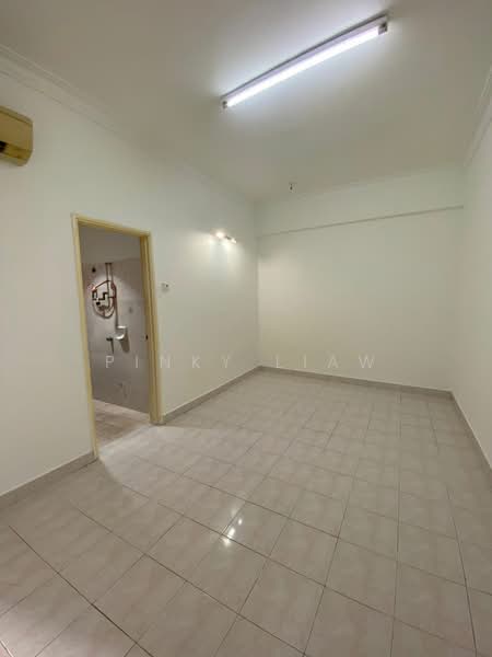 Kondominium untuk Dijual di Ridzuan Condominium - Pinky Liaw - Interior - PropertyGuru.com.my