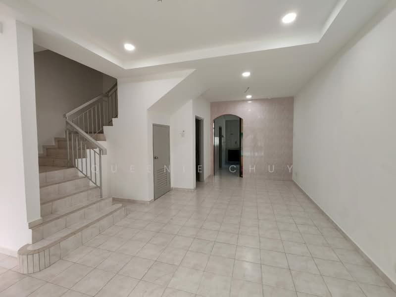 Rumah Teres 2 Tingkat untuk Dijual di Taman Austin Perdana (Tebrau) - Queenie Chuy - PropertyGuru.com.my