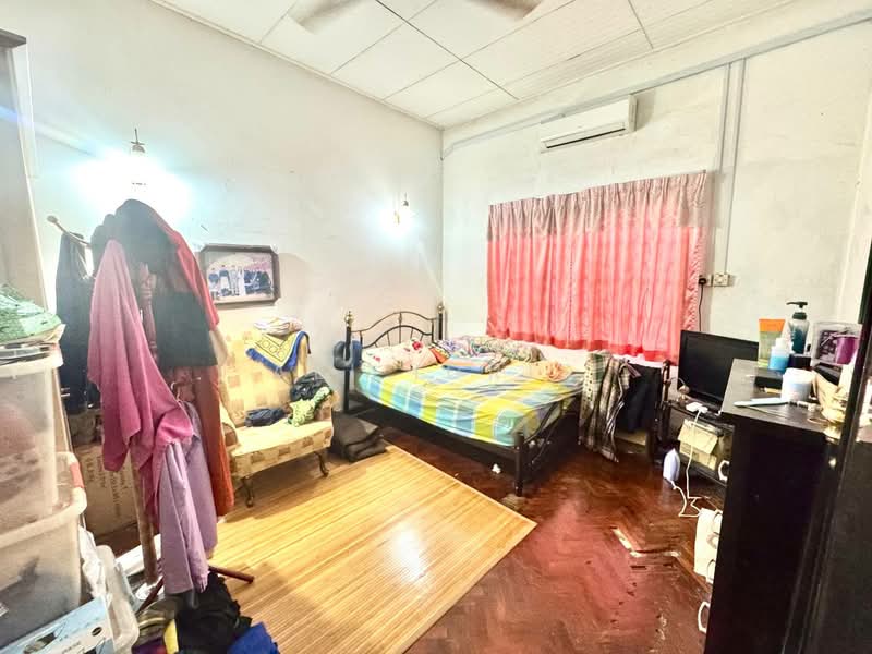 Rumah Banglo untuk Dijual di Kampung Datuk Keramat (Keramat) - Ali Idris - Bedroom - PropertyGuru.com.my