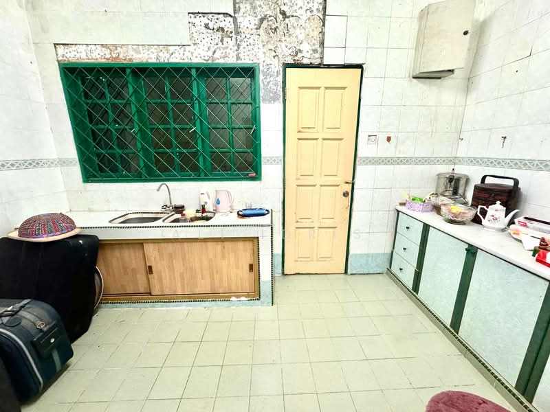 Rumah Banglo untuk Dijual di Kampung Datuk Keramat (Keramat) - Ali Idris - Kitchen - PropertyGuru.com.my