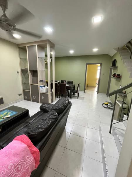 Rumah Teres 2 Tingkat untuk Dijual di Taman Nusa Bestari (Iskandar Puteri (Nusajaya)) - Jameson Choo - Living Room - PropertyGuru.com.my