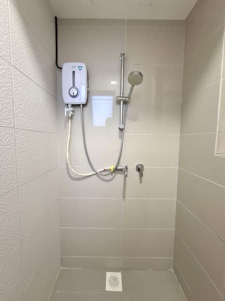 Servis Apartment untuk Disewa di Montena - Louis Wong - Bathroom - PropertyGuru.com.my