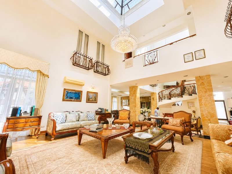 Bungalow for Sale in Bangi (Selangor) - Ali Idris - Living Room - PropertyGuru.com.my
