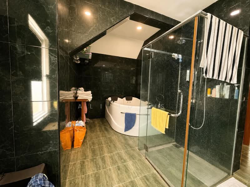 Bungalow for Sale in Bangi (Selangor) - Ali Idris - PropertyGuru.com.my