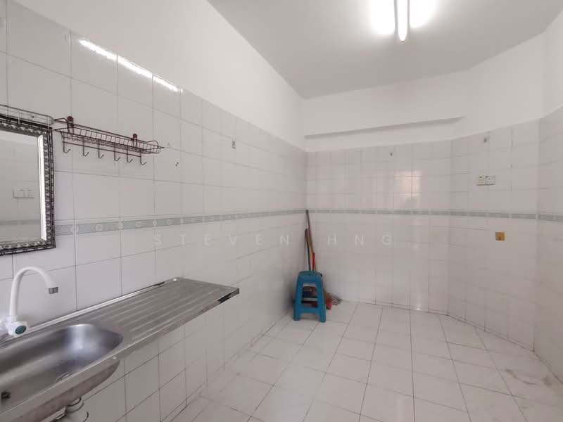 Apartment for Rent at Pangsapuri Desa Sri Jaya - Steven Hng - PropertyGuru.com.my