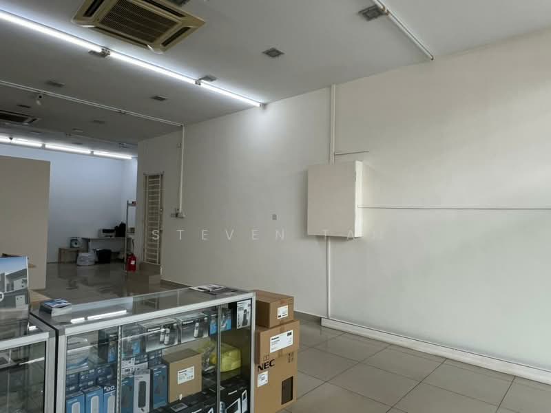Shop for Rent in BANDAR PUCHONG JAYA (Puchong) - Steven Tan - Interior - PropertyGuru.com.my