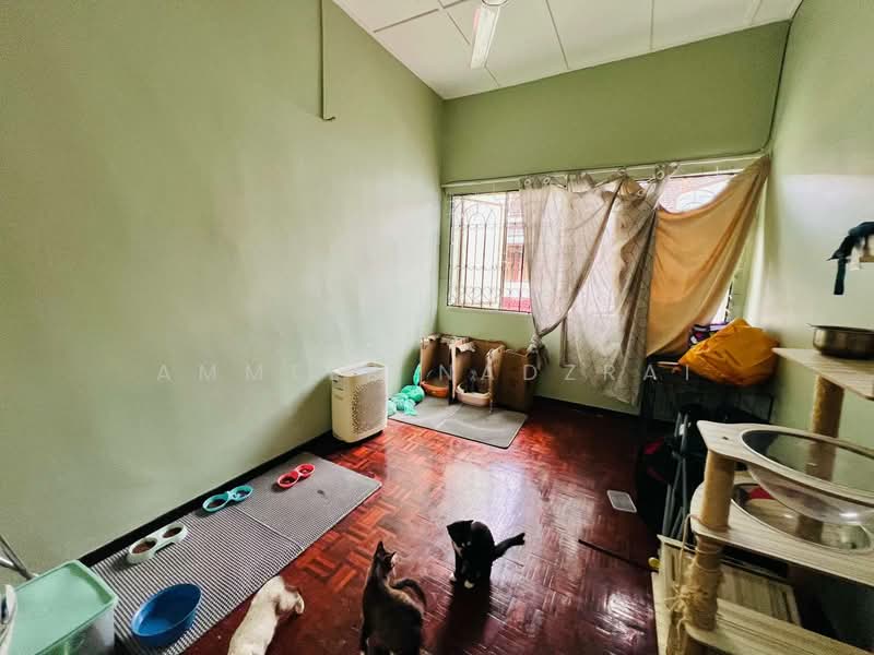 2-storey Terraced House for Sale in Taman Cempaka (Ampang) - Ammeer Nadzrai - Interior - PropertyGuru.com.my