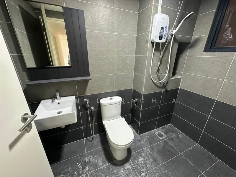 Service Residence for Rent at D'Clover Residences - Brandon Chia - Bathroom - PropertyGuru.com.my