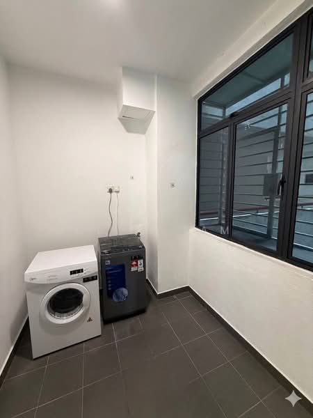 Kondominium untuk Disewa di Mutiara Merdeka - Clift Tam - Balcony - PropertyGuru.com.my