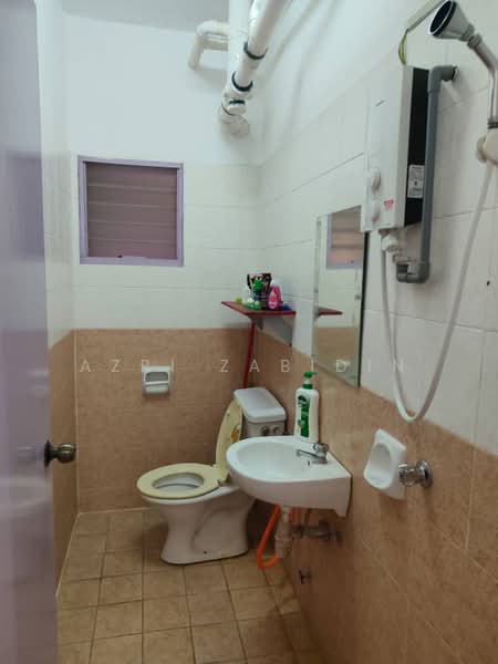 Pangsapuri untuk Disewa di Pangsapuri Permai Putera - Azri Zabidin - PropertyGuru.com.my