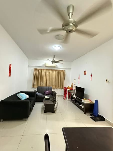 Kondominium untuk Dijual di Casa Desa - Janet Lau - Living Room - PropertyGuru.com.my