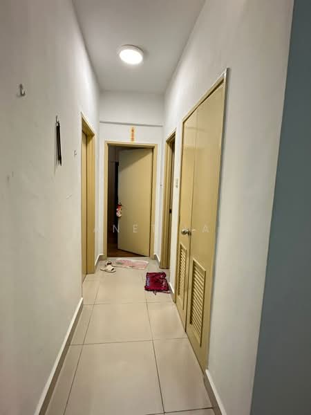 Kondominium untuk Dijual di Casa Desa - Janet Lau - Corridor - PropertyGuru.com.my