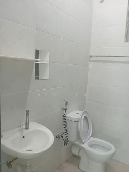 Apartment for Rent at The Rise Collection 3 - Ben Hew - Bathroom - PropertyGuru.com.my